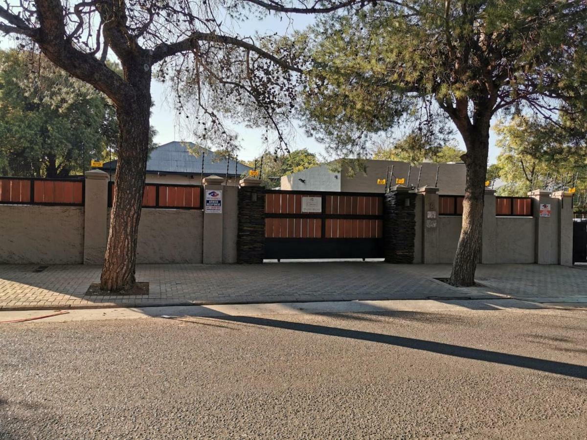 Guest Suites On Connor Bloemfontein Ngoại thất bức ảnh